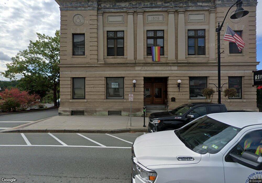 137 Main St, Littleton, NH 03561 - photo 1