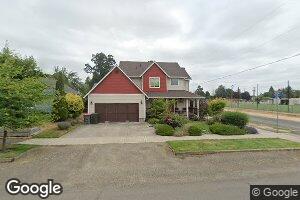410 N Kutch St, Carlton, OR 97111