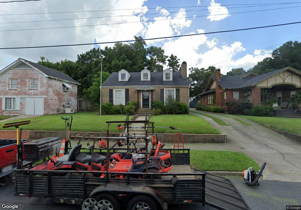 1907 Clearmont St, Mobile, AL 36606 - photo 1