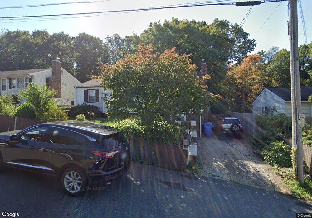 107 Alpine Ave, Waterbury, CT 06706 - photo 1