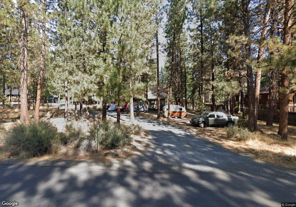 19470 West Campbell Rd, Bend, OR 97702 - photo 1