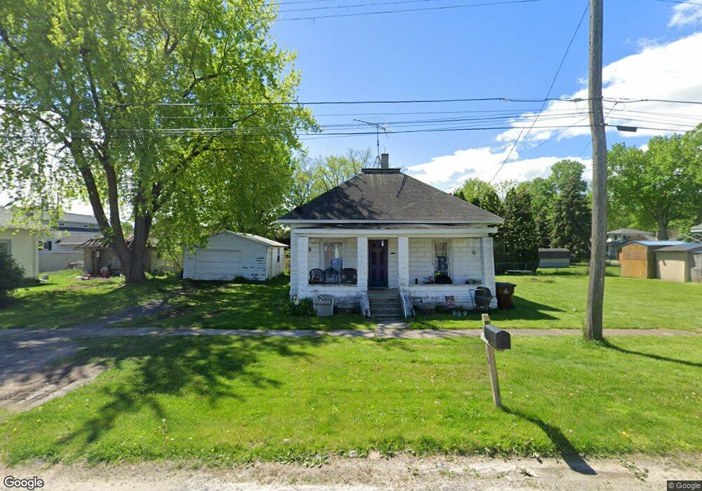 107 W 3rd St, Oakley, MI 48649 - photo 1