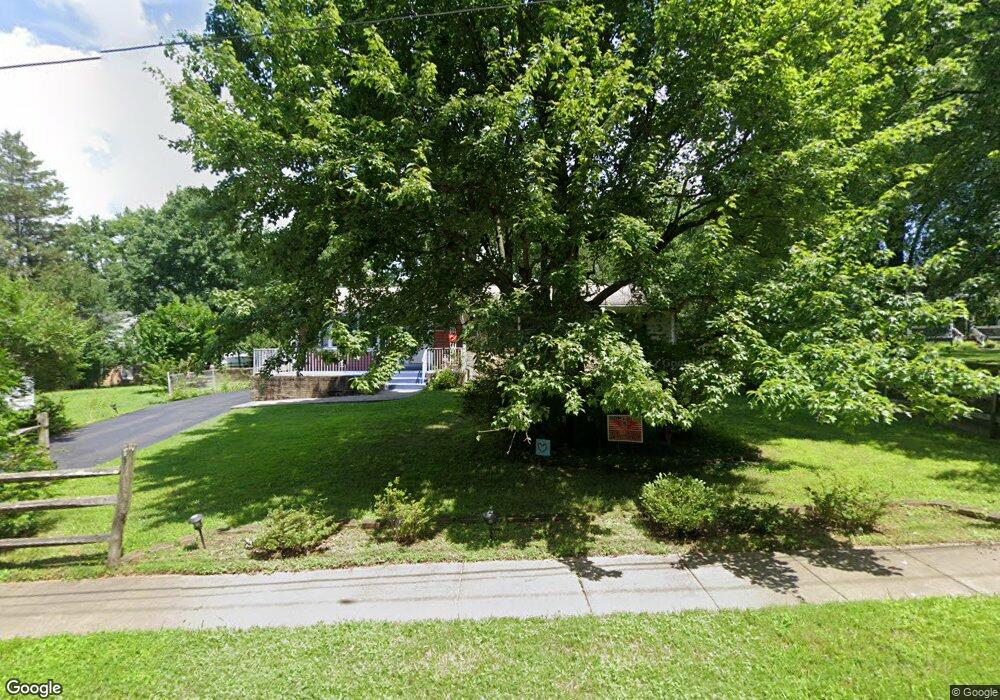 430 Dominion Rd SE, Vienna, VA 22180 - photo 1