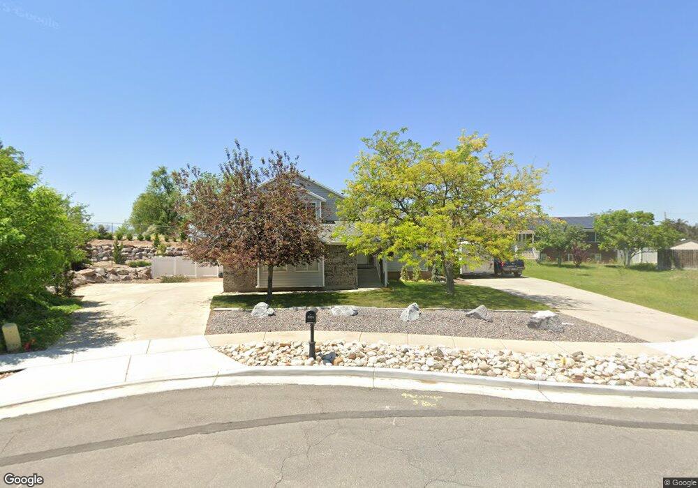 9076 Hummingbird Cir, Sandy, UT 84094 - photo 1