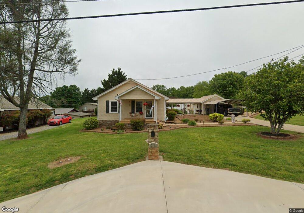 393 Wayside St S, Cornelia, GA 30531 - photo 1