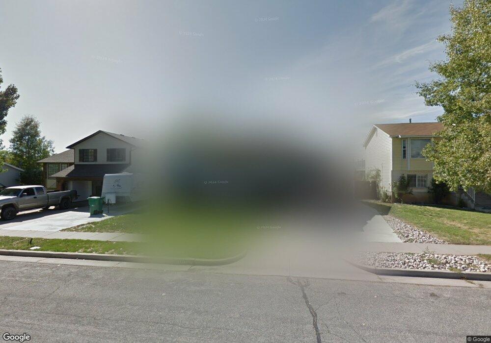 1147 N 200 W, Layton, UT 84041 - photo 1