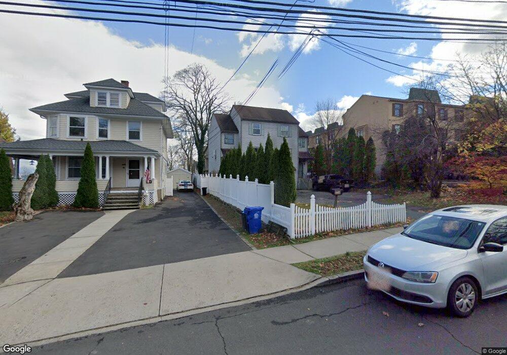 170 Flax Hill Rd unit A2, Norwalk, CT 06854 - photo 1