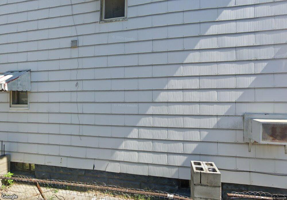 266 E Barthman Ave, Columbus, OH 43207 - photo 1