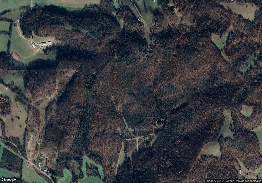 531 Townsend Rd, Minor Hill, TN 38473 - photo 1