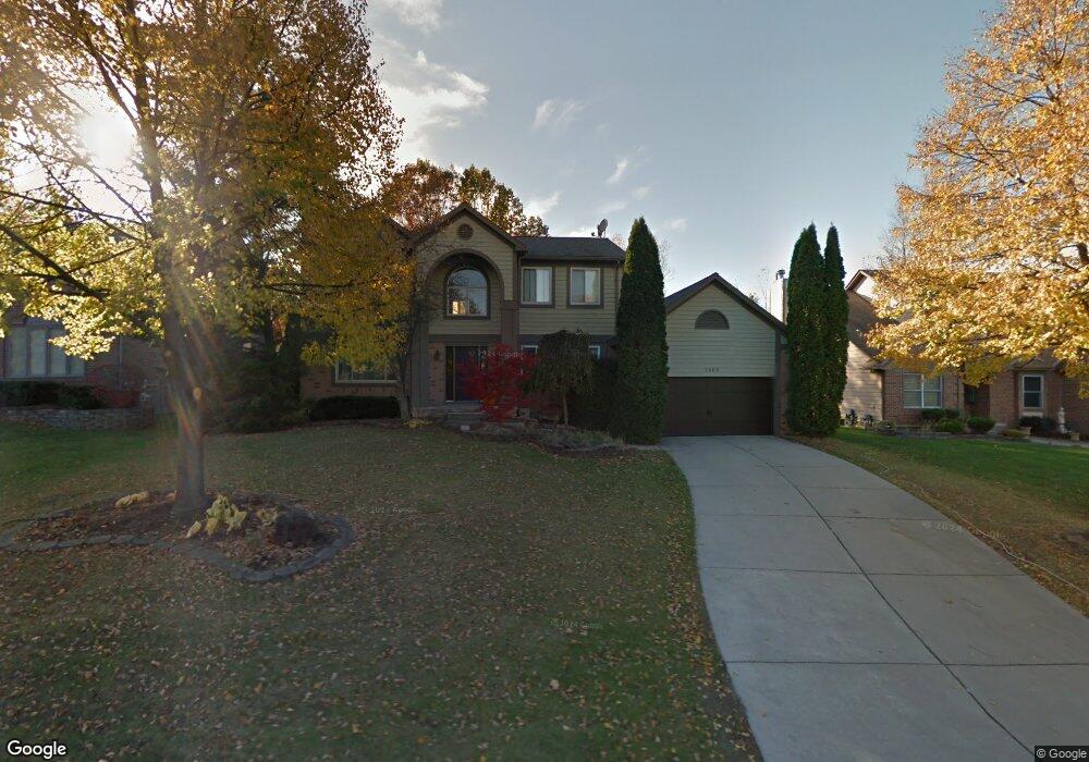 1660 Stauch Dr, West Bloomfield, MI 48324 - photo 1