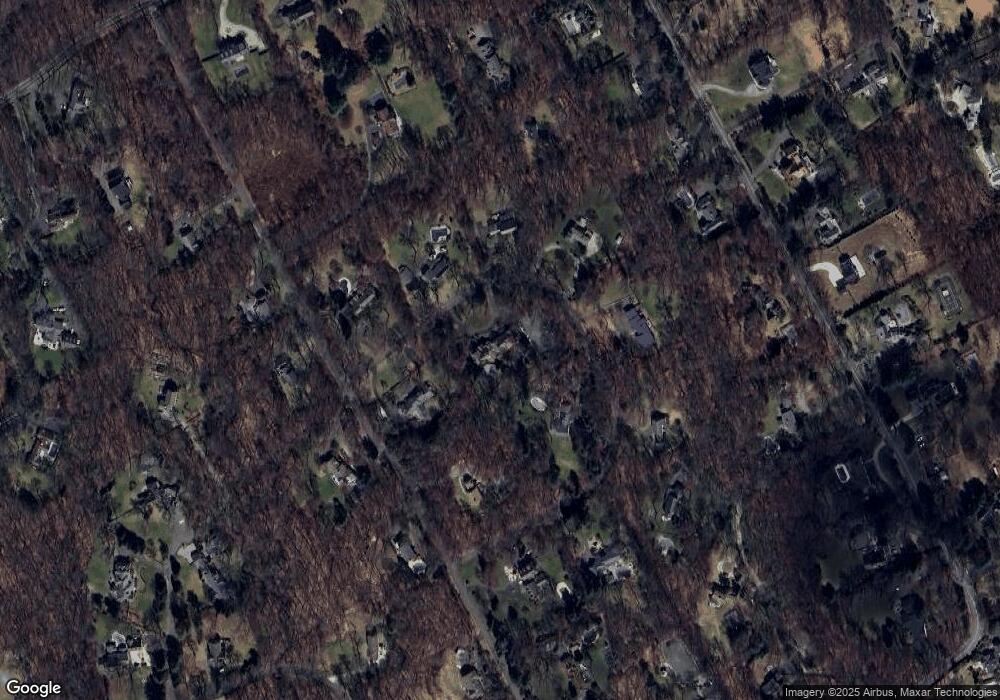 7 Deer Path Rd, Weston, CT 06883 - photo 1