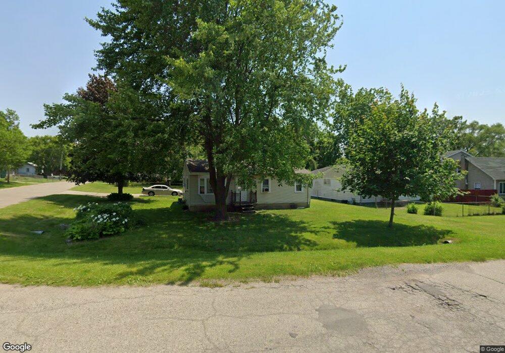 1422 Mitson Blvd, Flint, MI 48504 - photo 1
