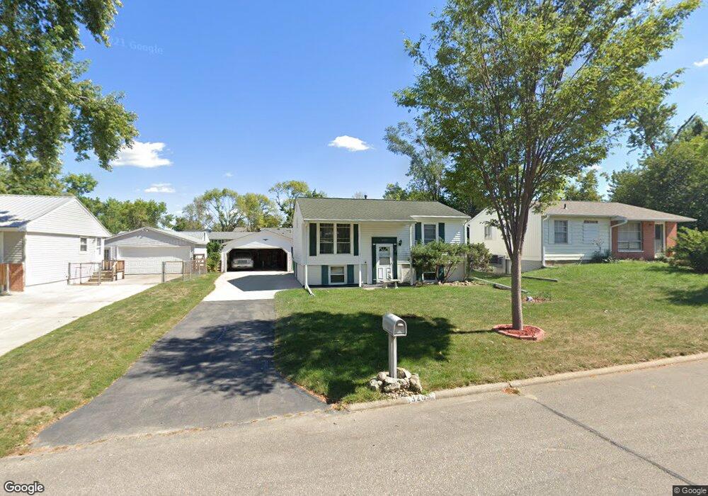 3209 Cameo Ln SW, Cedar Rapids, IA 52404 - photo 1