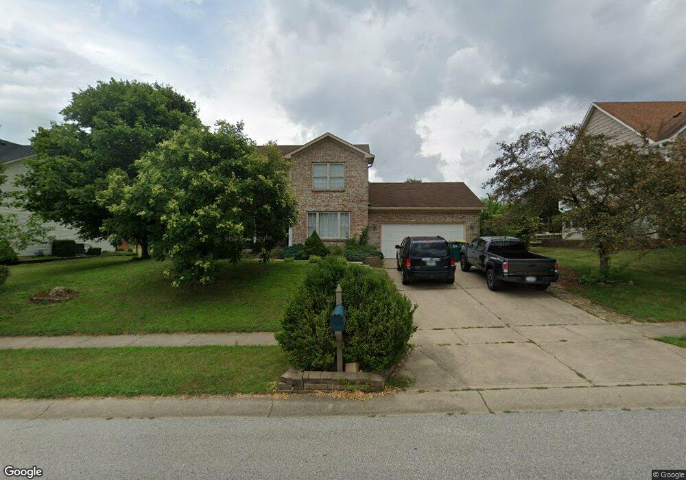 885 N Shore Blvd, Franklin, IN 46131 - photo 1