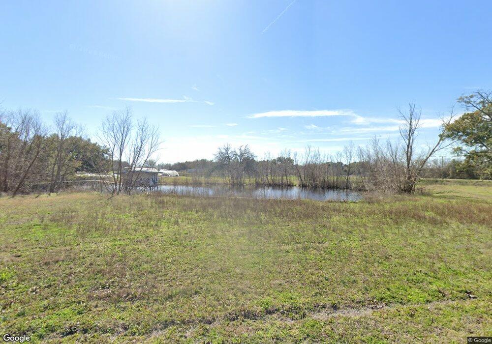 519 Cherokee Lake Ct, Granbury, TX 76049 - photo 1