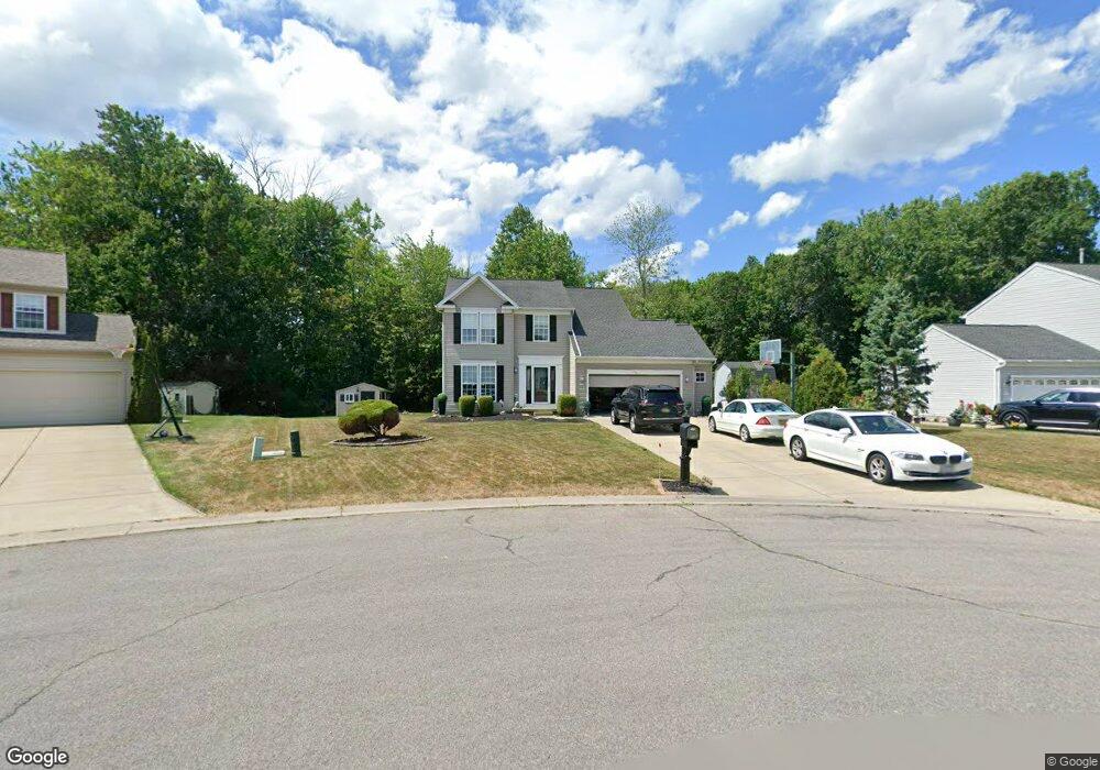 7282 Wilrose Ct, North Tonawanda, NY 14120 - photo 1