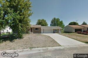 104 S Nora St, Viborg, SD 57070