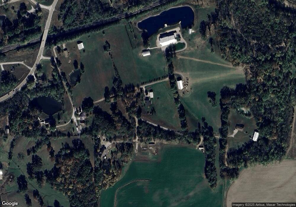 11084 E 1260th Ave, Effingham, IL 62401 - photo 1