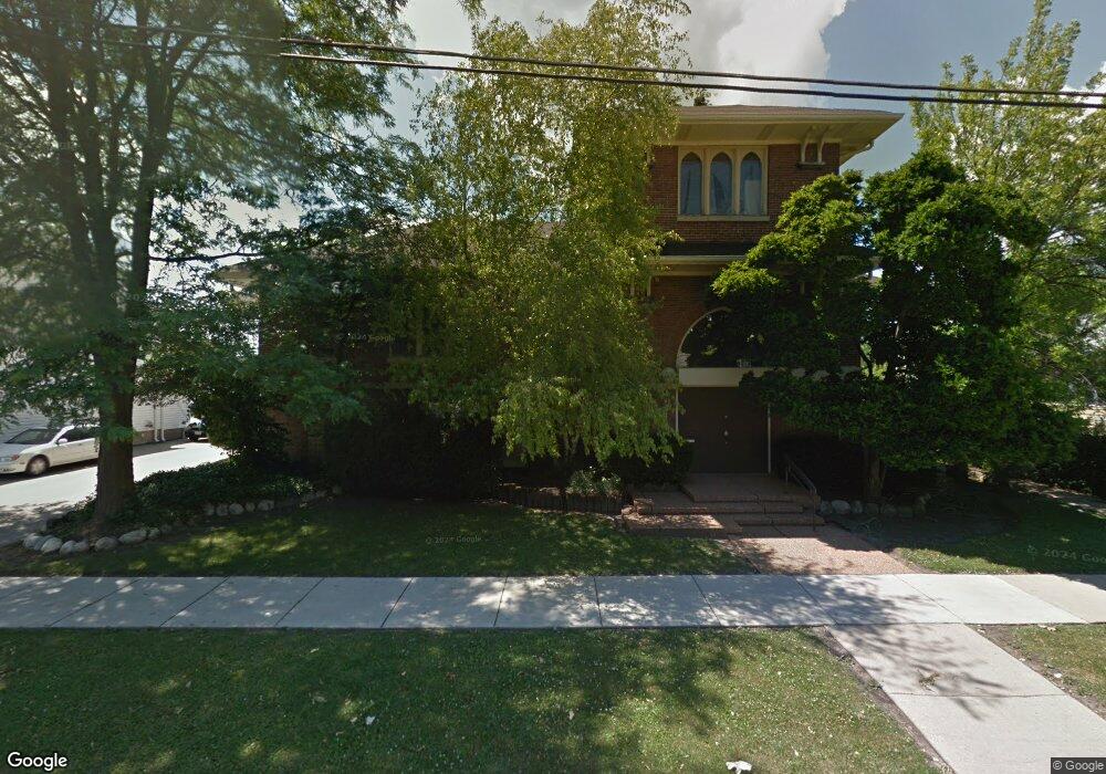 24 N Chapel St, Waukegan, IL 60085 - photo 1