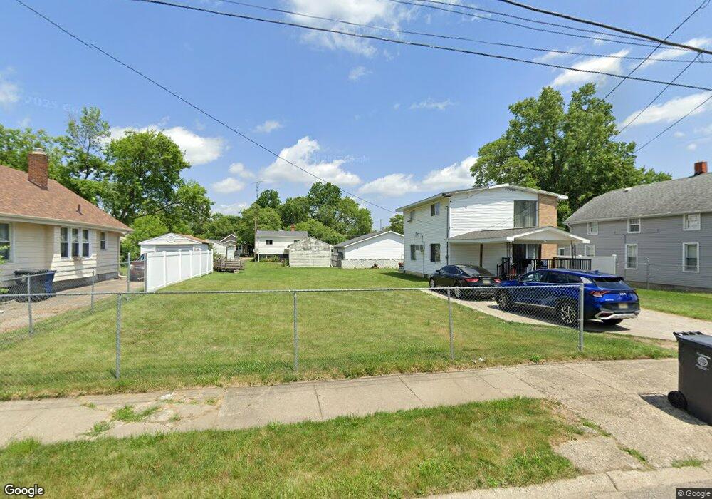 1609 Pingree Ave, Flint, MI 48503 - photo 1