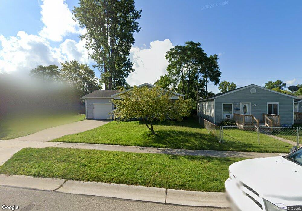 2616 Manuel St, Port Huron, MI 48060 - photo 1