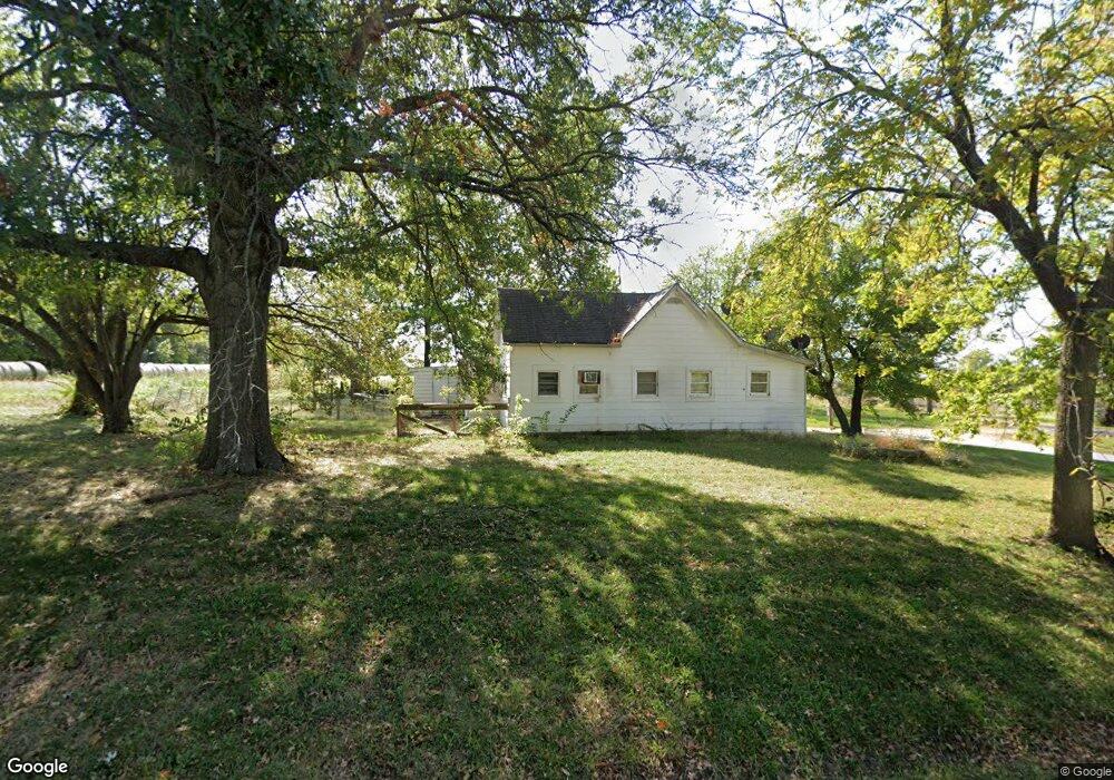1205 E Lucy Webb Rd, Raymore, MO 64083 - photo 1