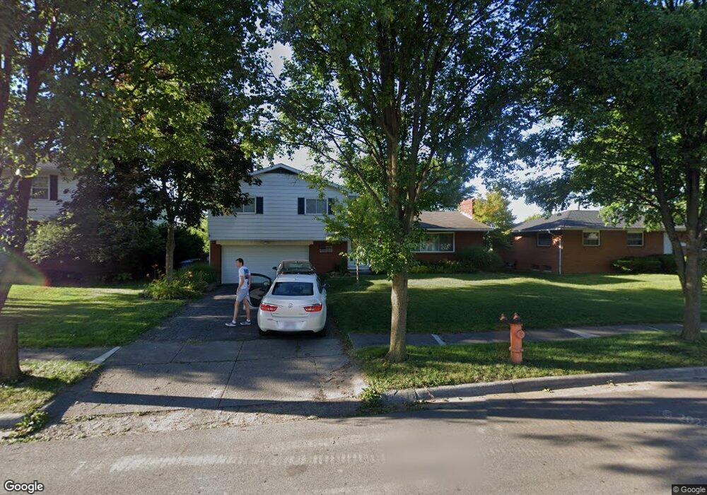 1434 Fahlander Dr N, Columbus, OH 43229 - photo 1