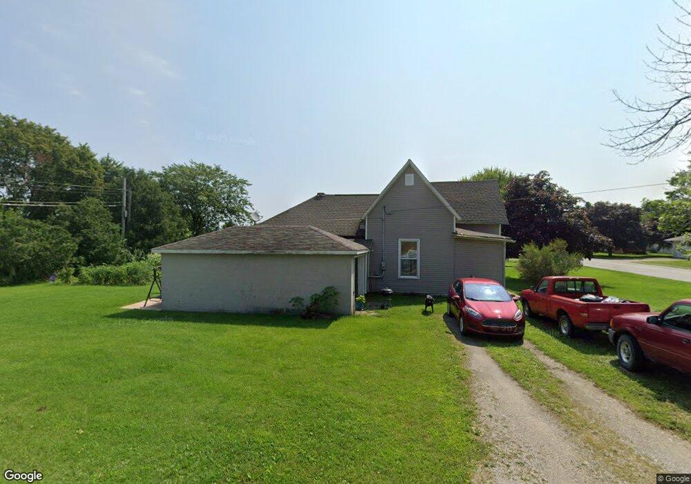 301 E Elm St, Fowler, IN 47944 - photo 1