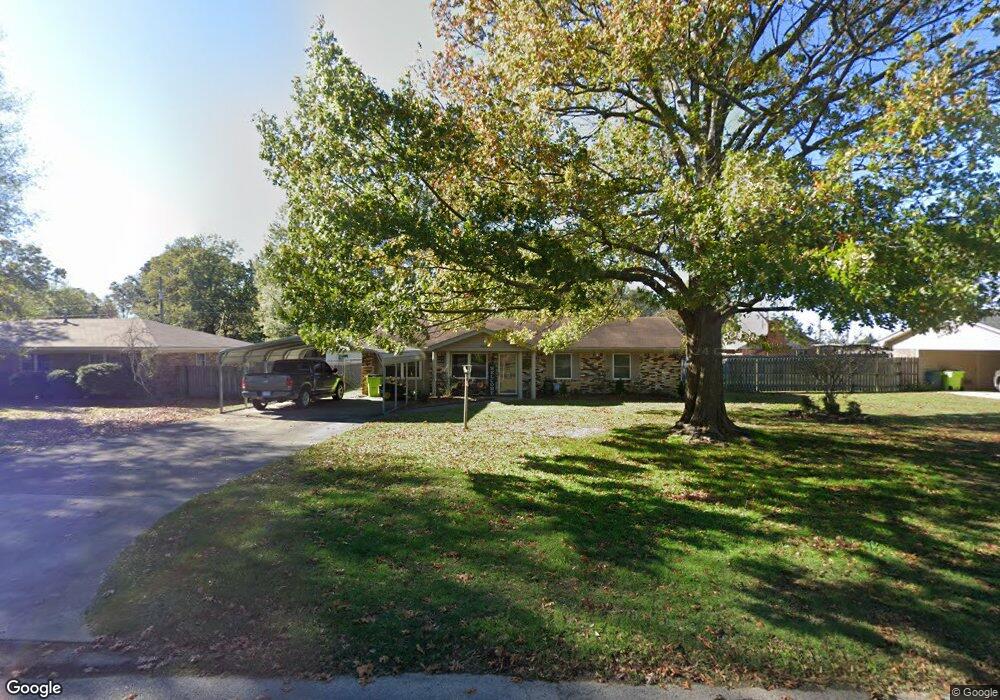 2005 N Henderson St, Stuttgart, AR 72160 - photo 1