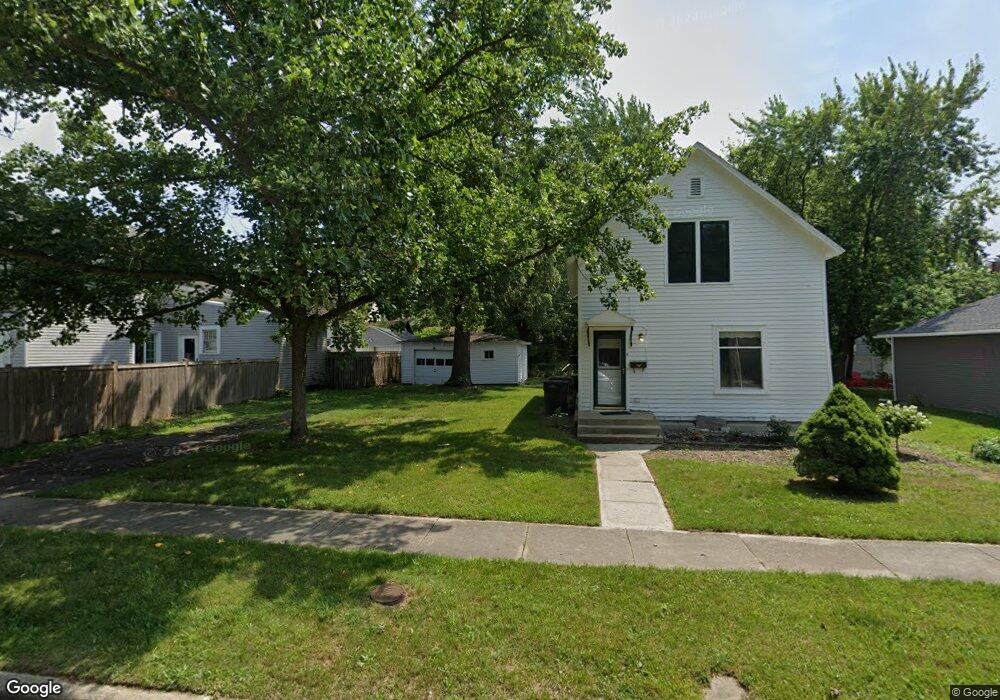 6 Locust St E, Three Oaks, MI 49128 - photo 1