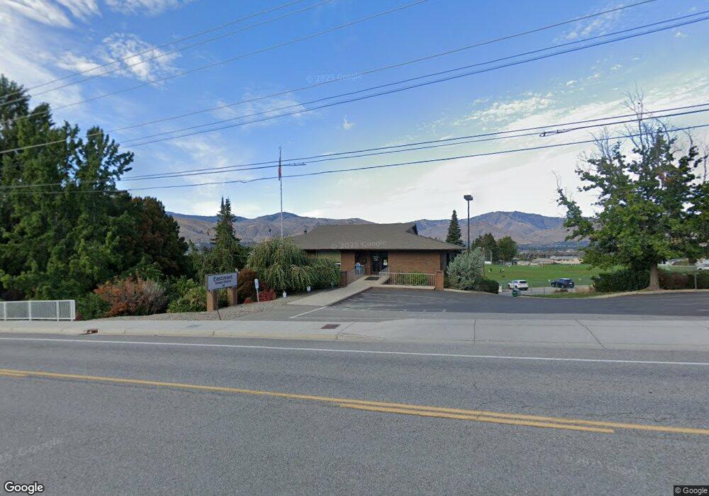 800 Eastmont Ave, East Wenatchee, WA 98802 - photo 1