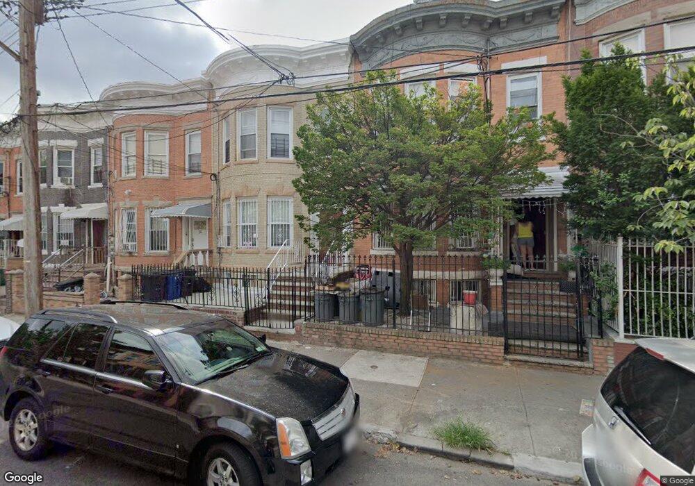 18 Kiely Place unit Building, Brooklyn, NY 11208 - photo 1