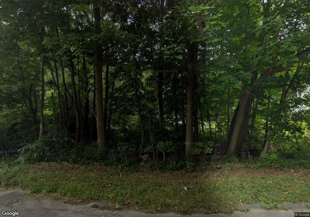 3090 Palmer Rd, Palmer, MA 01009 - photo 1