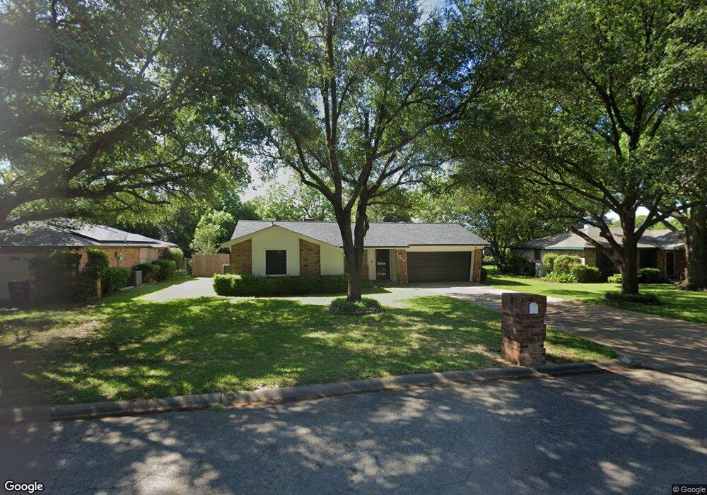 1017 Princeton Place, Cleburne, TX 76033 - photo 1