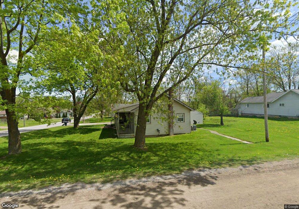 2067 Diamond Ave, Flint, MI 48532 - photo 1