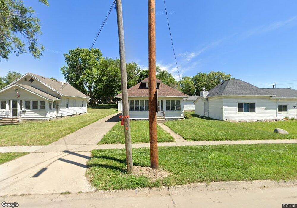 2940 E Grand Ave, Des Moines, IA 50317 - photo 1