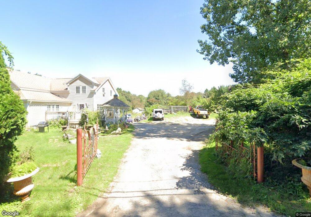 69 E Charlton Rd, Spencer, MA 01562 - photo 1