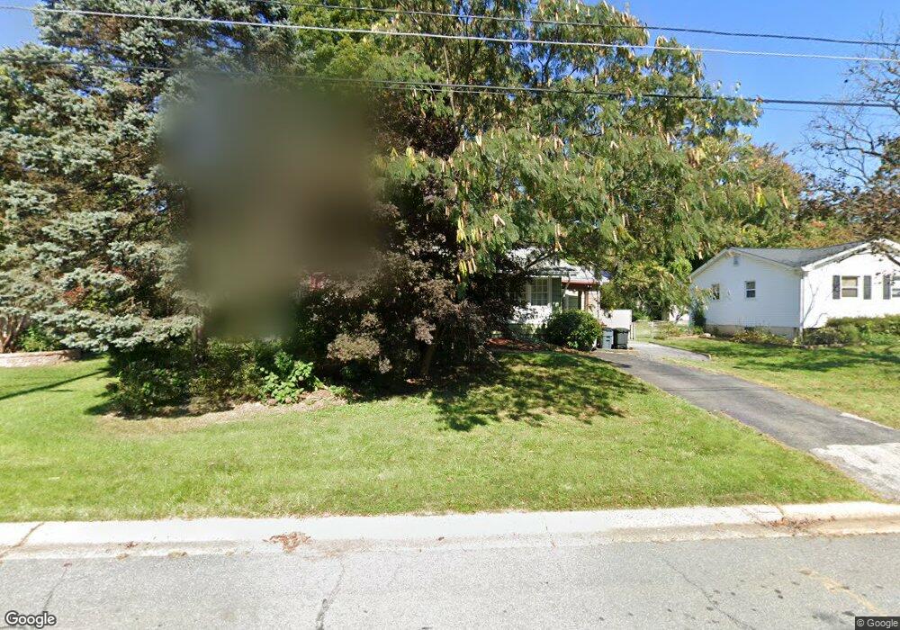 202 Hutton St, Gaithersburg, MD 20877 - photo 1