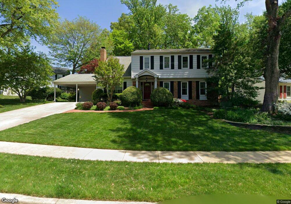 8021 W Point Dr, Springfield, VA 22153 - photo 1