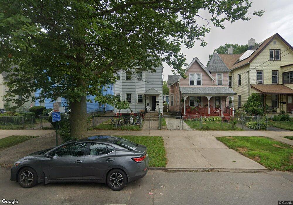 208 Howard Ave unit 3, New Haven, CT 06519 - photo 1