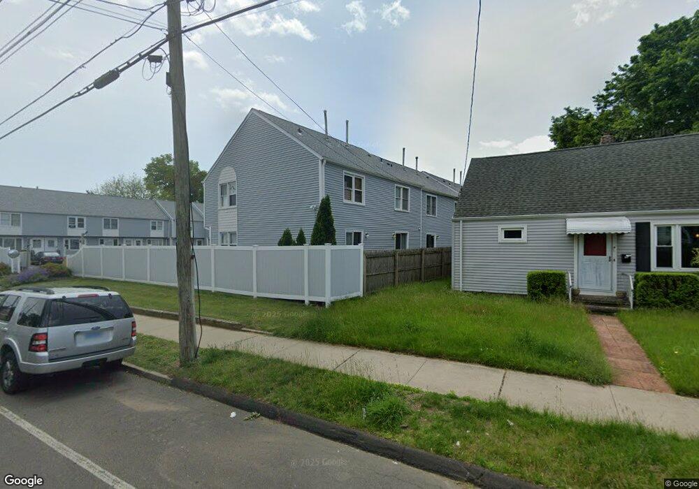 484 1st Ave unit 2, West Haven, CT 06516 - photo 1