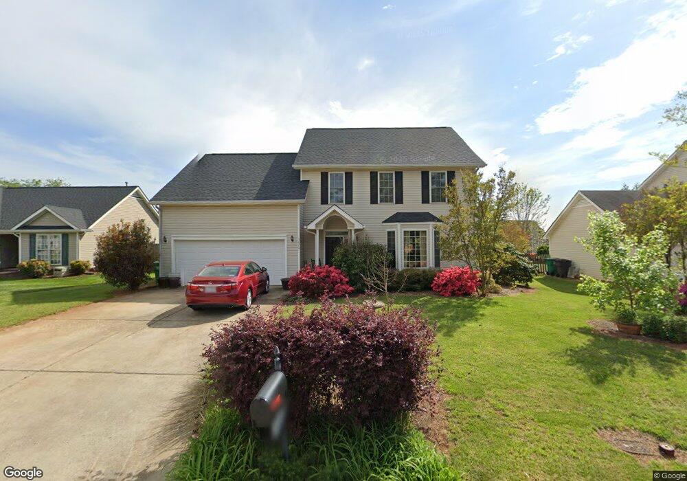 3670 Wood Cove Dr, High Point, NC 27265 - photo 1