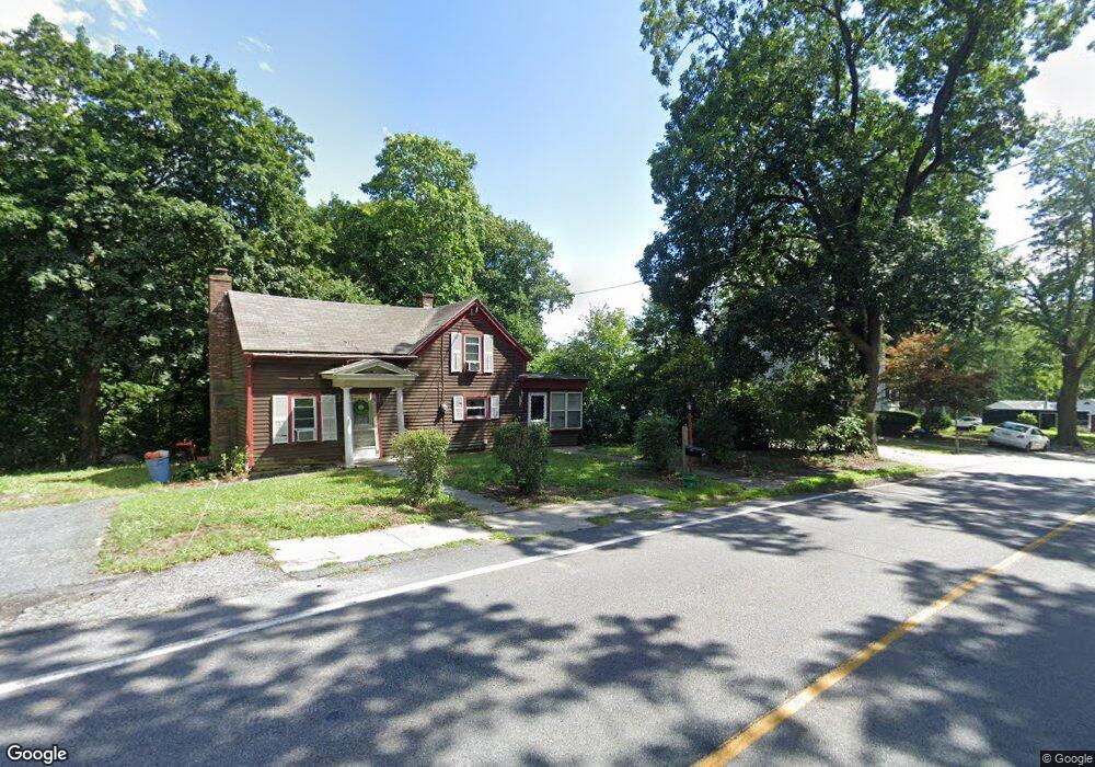 135 Cox St, Hudson, MA 01749 - photo 1