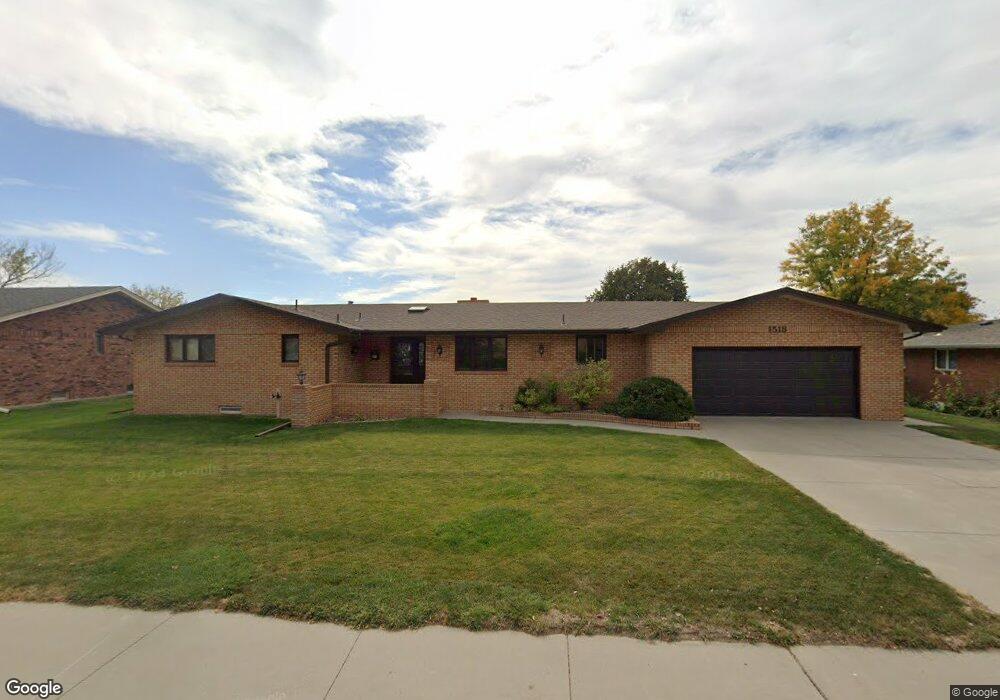 1518 Larkspur Dr, Scottsbluff, NE 69361 - photo 1