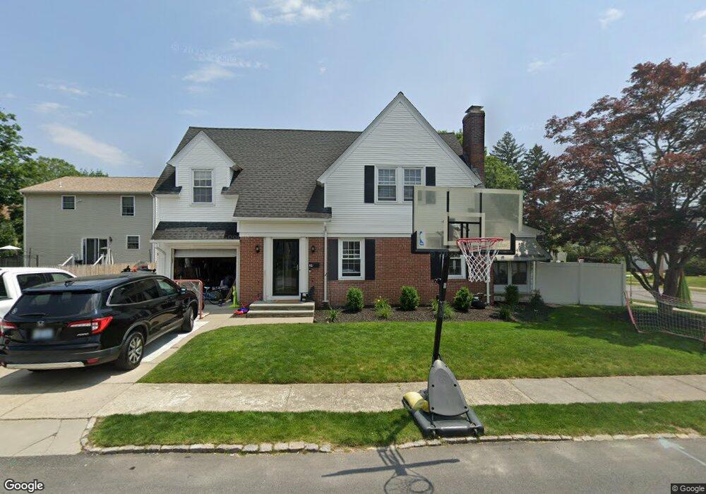 24 Belmont Rd, Cranston, RI 02910 - photo 1