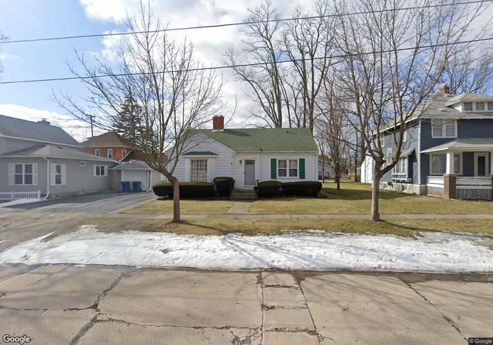 411 N Lapeer St, Davison, MI 48423 - photo 1