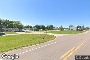 101 Golf Course Dr, Armstrong, IA 50514