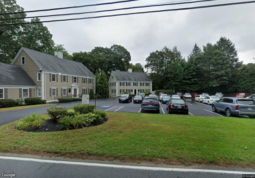 5 W Mill St unit 1, Medfield, MA 02052 - photo 1