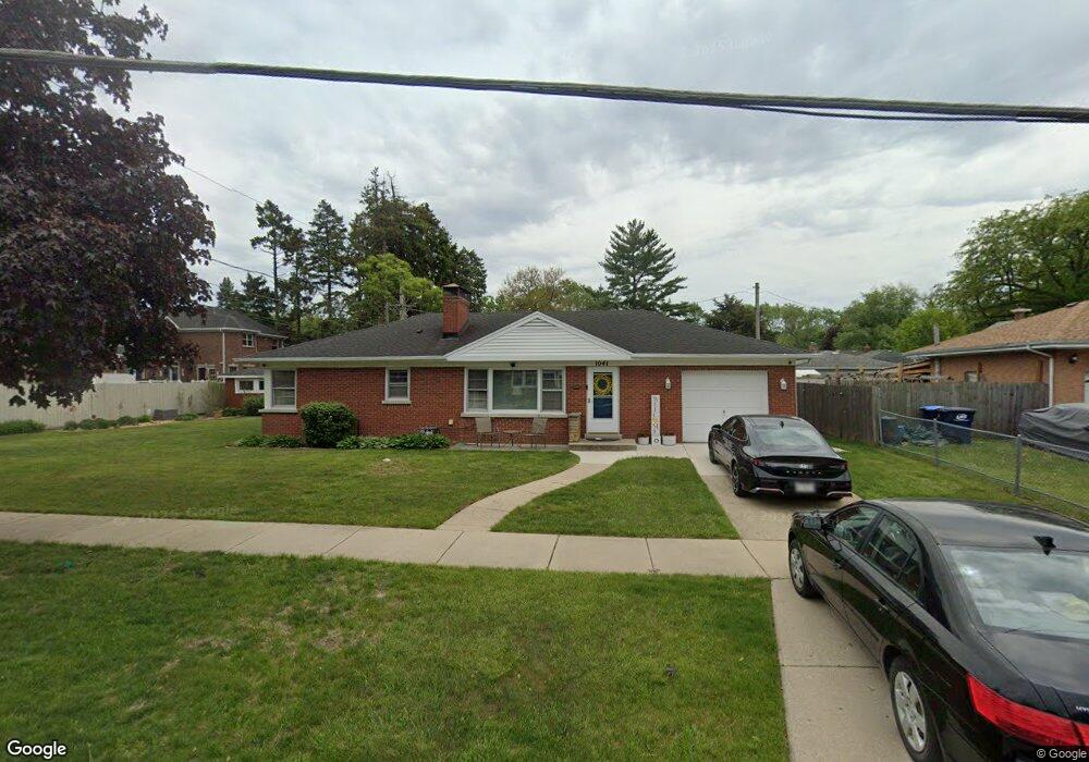 1041 E Walnut Ave, Des Plaines, IL 60016 - photo 1