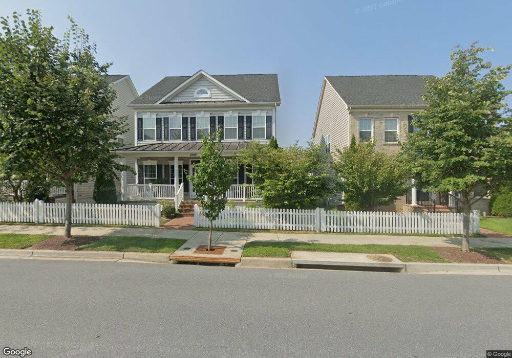 11918 Chestnut Branch Way, Germantown, MD 20876 - photo 1